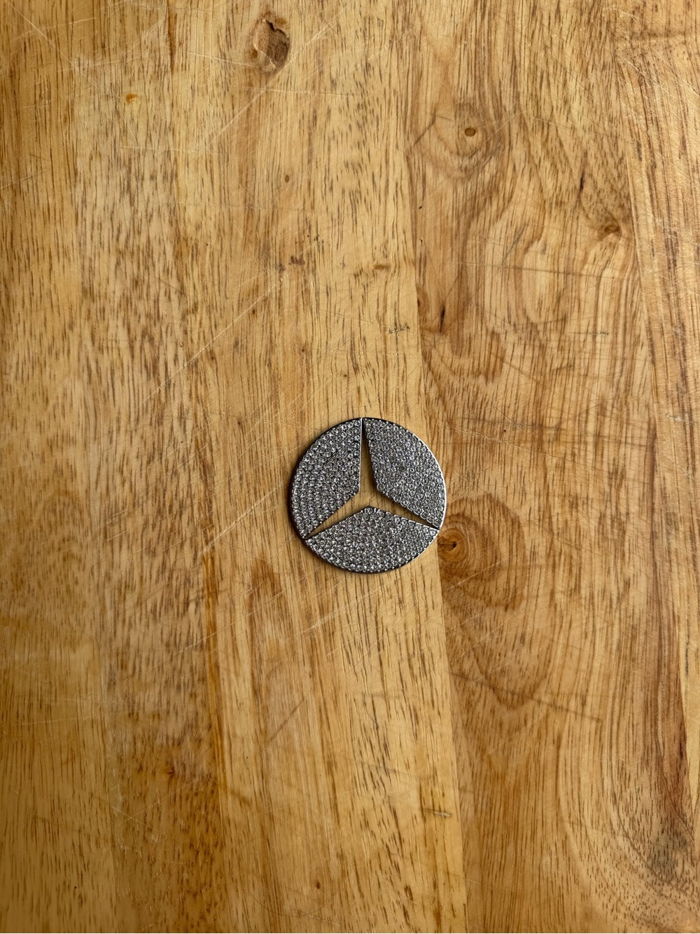 Mercedes-Benz Crystal Bling Logo Steering Wheel Decal ✨ - Picture 4 of 5